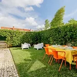 Casa Da Laurentina - Lisbon Charm & Garden